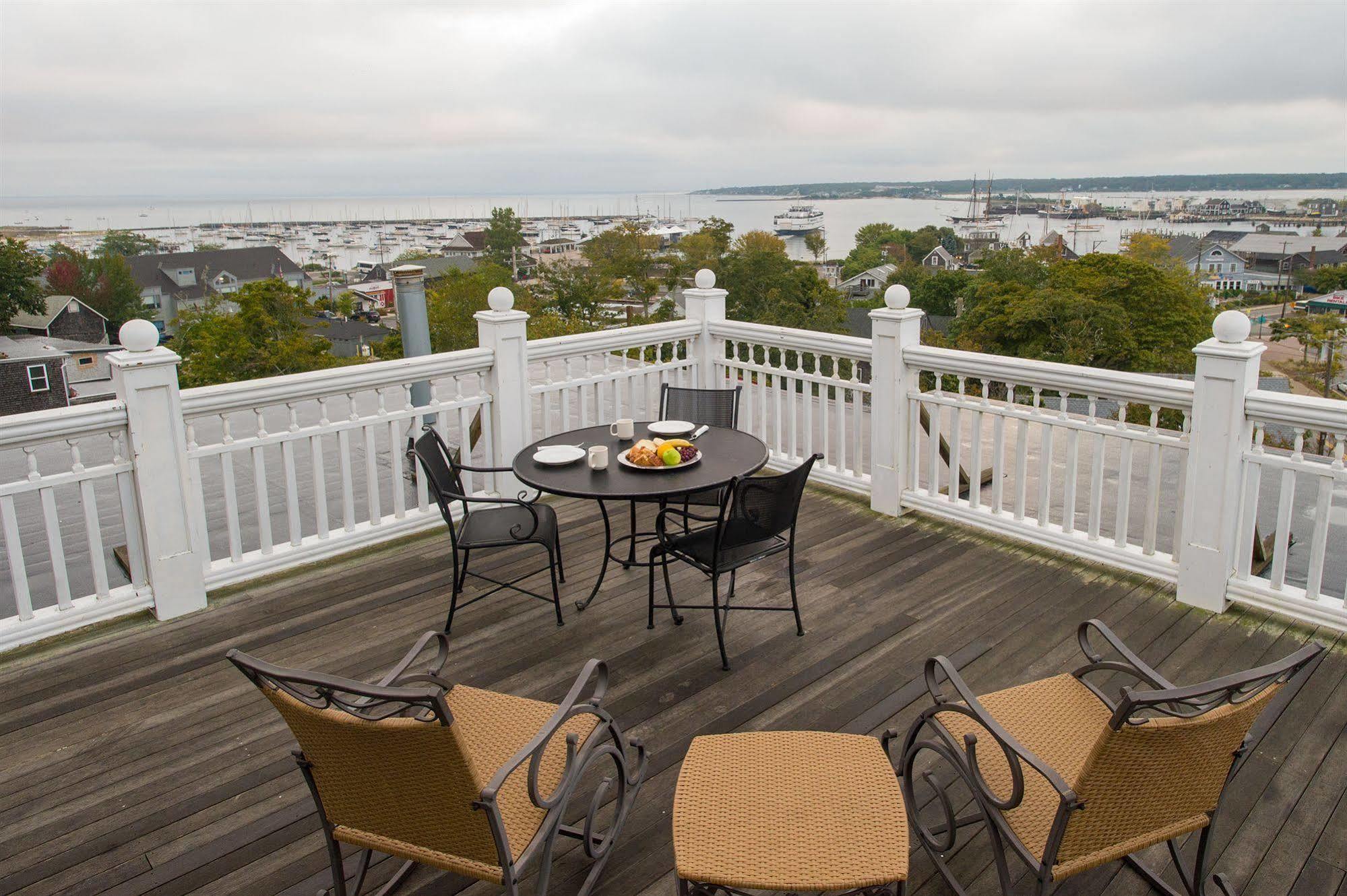 Mansion House Inn Vineyard Haven Ngoại thất bức ảnh