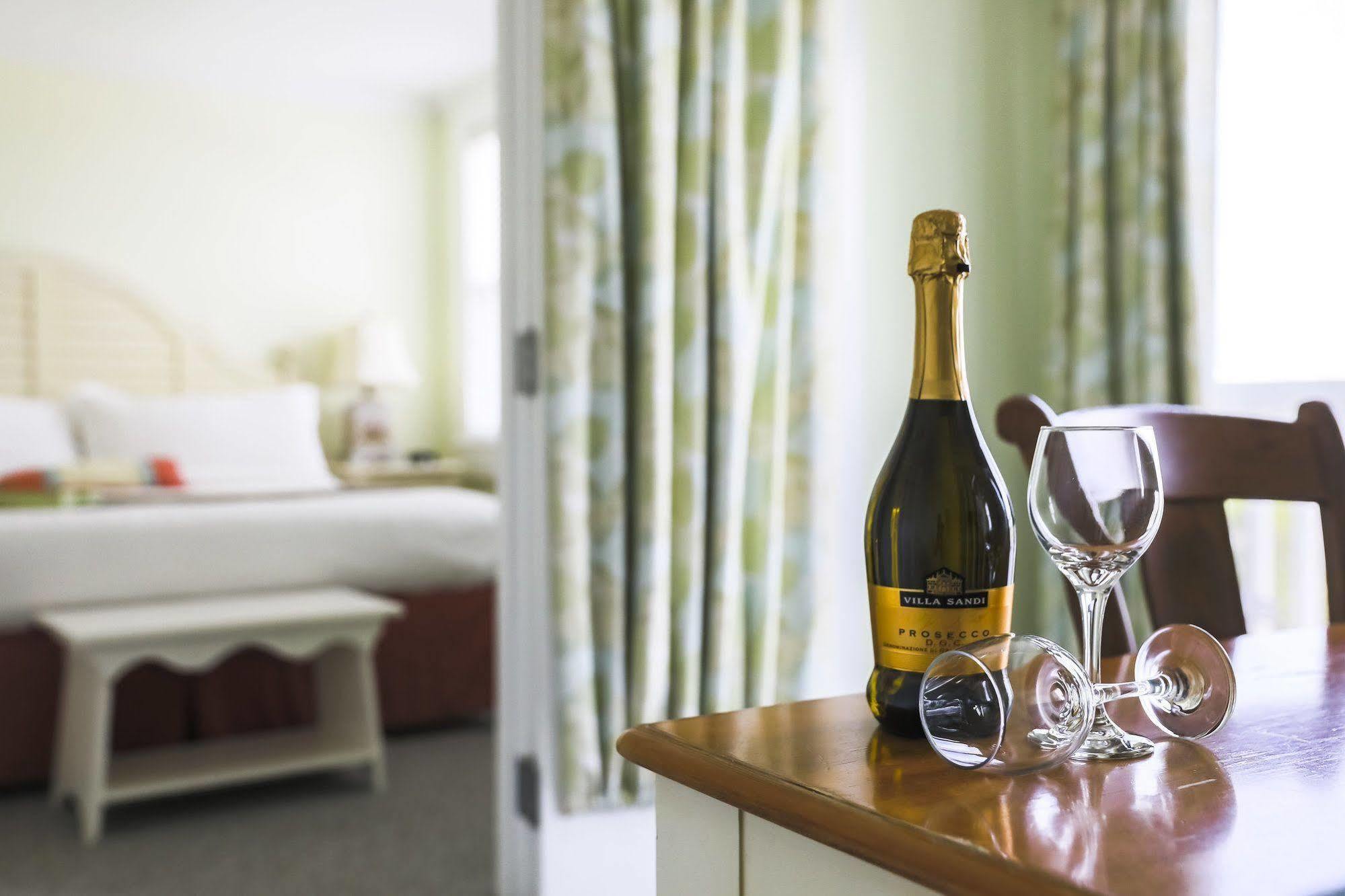 Mansion House Inn Vineyard Haven Ngoại thất bức ảnh